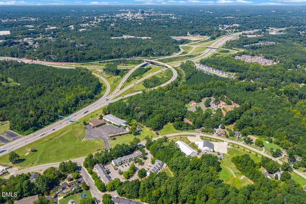1028 LYNN RD, DURHAM, NC 27703 - Image 69ce8ac2d613c2cc4f1047e59bb6021e/664222367
