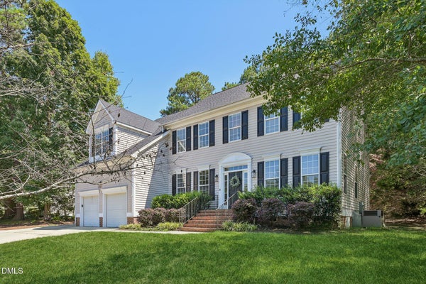 1203 CELANDINE DR, APEX, NC 27502 - Image 6a170935ea99338b40c281cf101d9c79/259910696