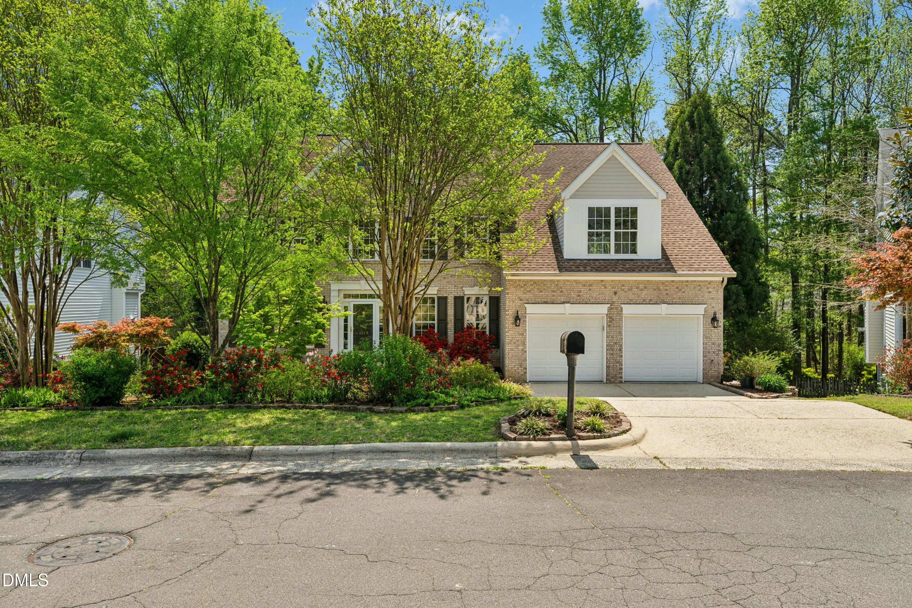 1279 Horsham Way