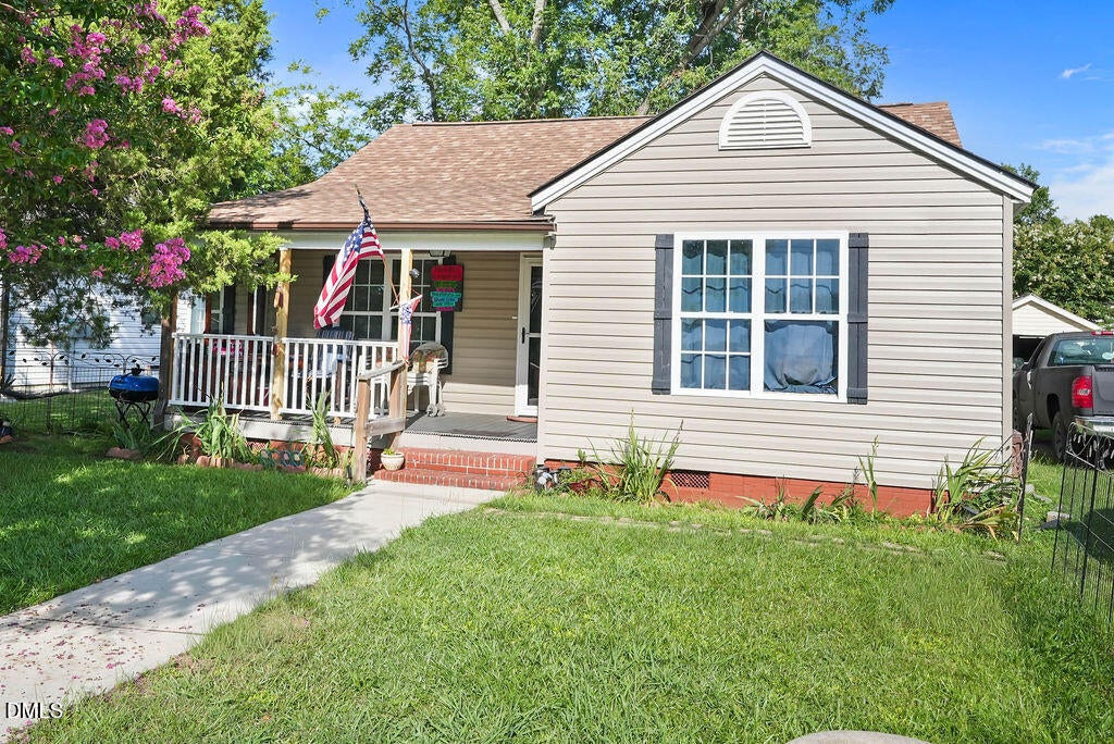 109 Twin City Street