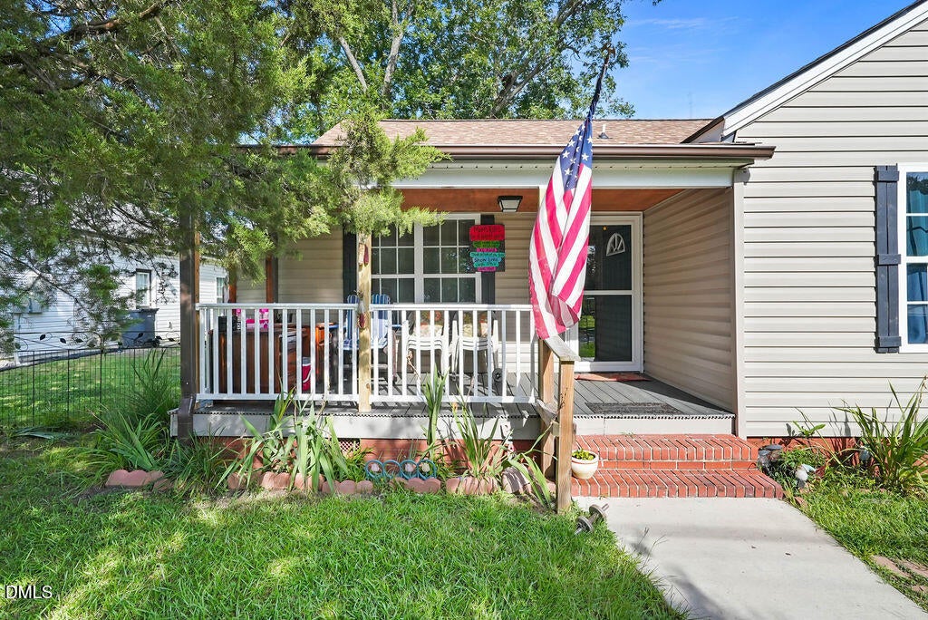 109 Twin City Street