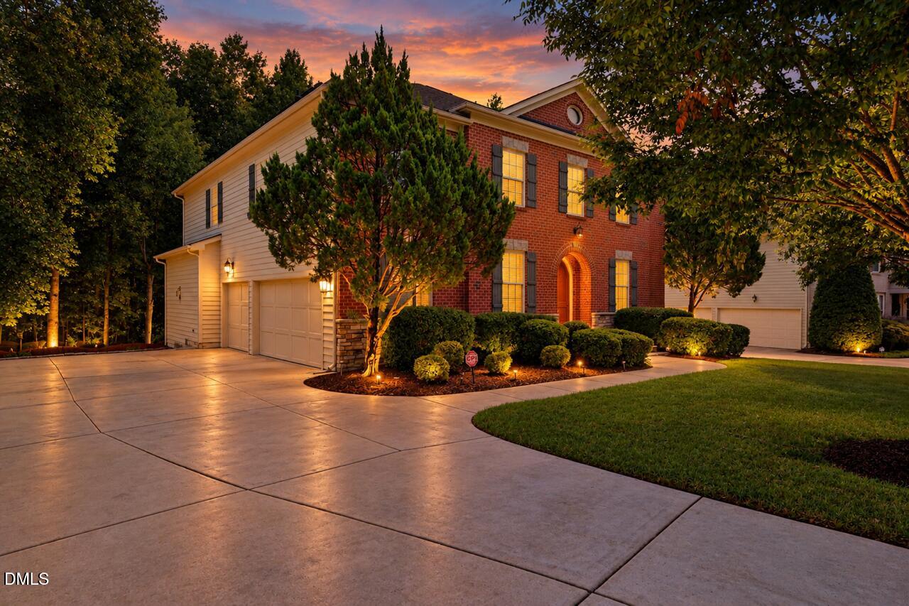 121 Harvestwood Drive