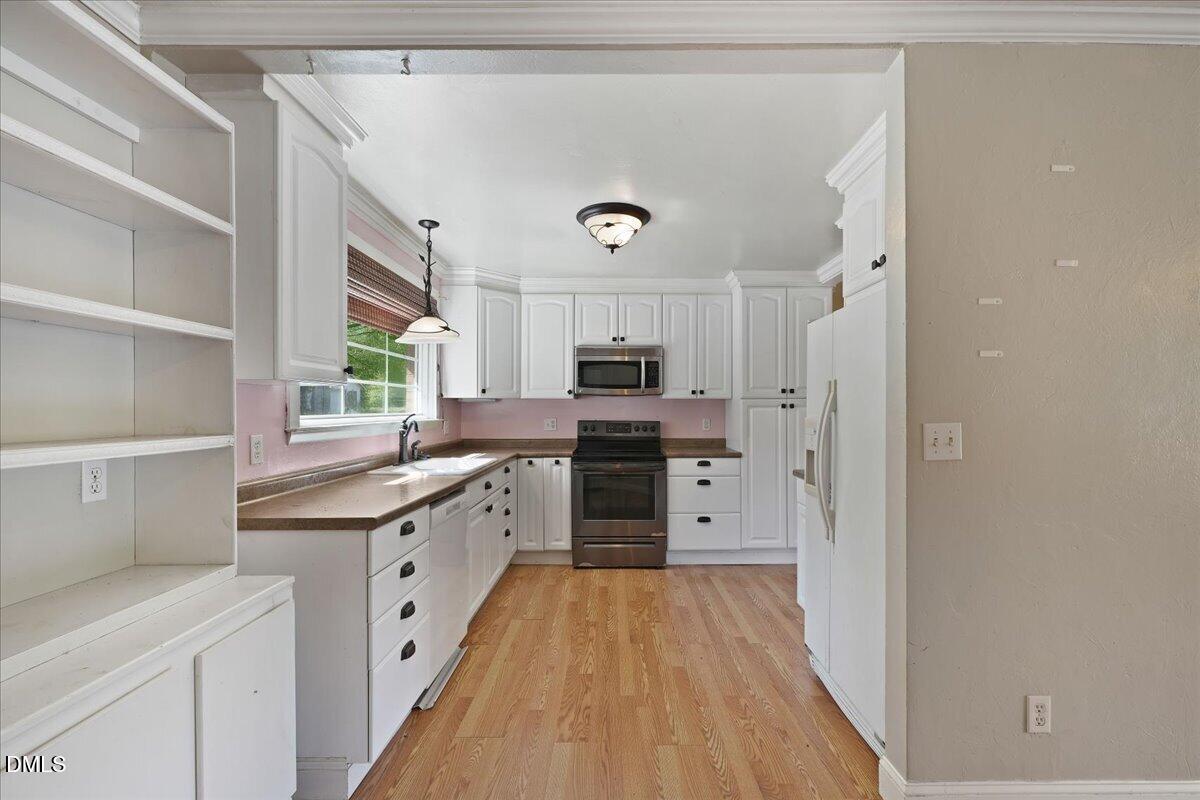 102 Gainey Drive