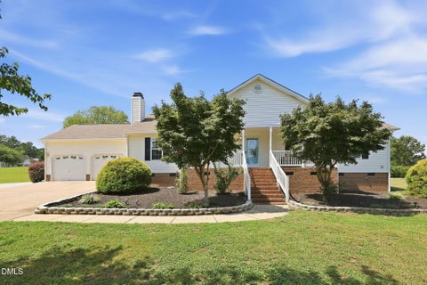 Photo of 515 Bobbitt Road, Clayton, NC 27520 (MLS # 10189097)