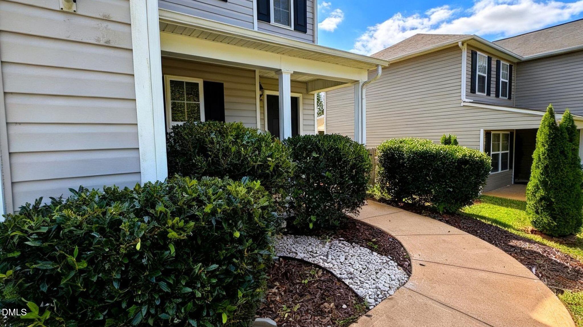 325 Huckleberry Loop