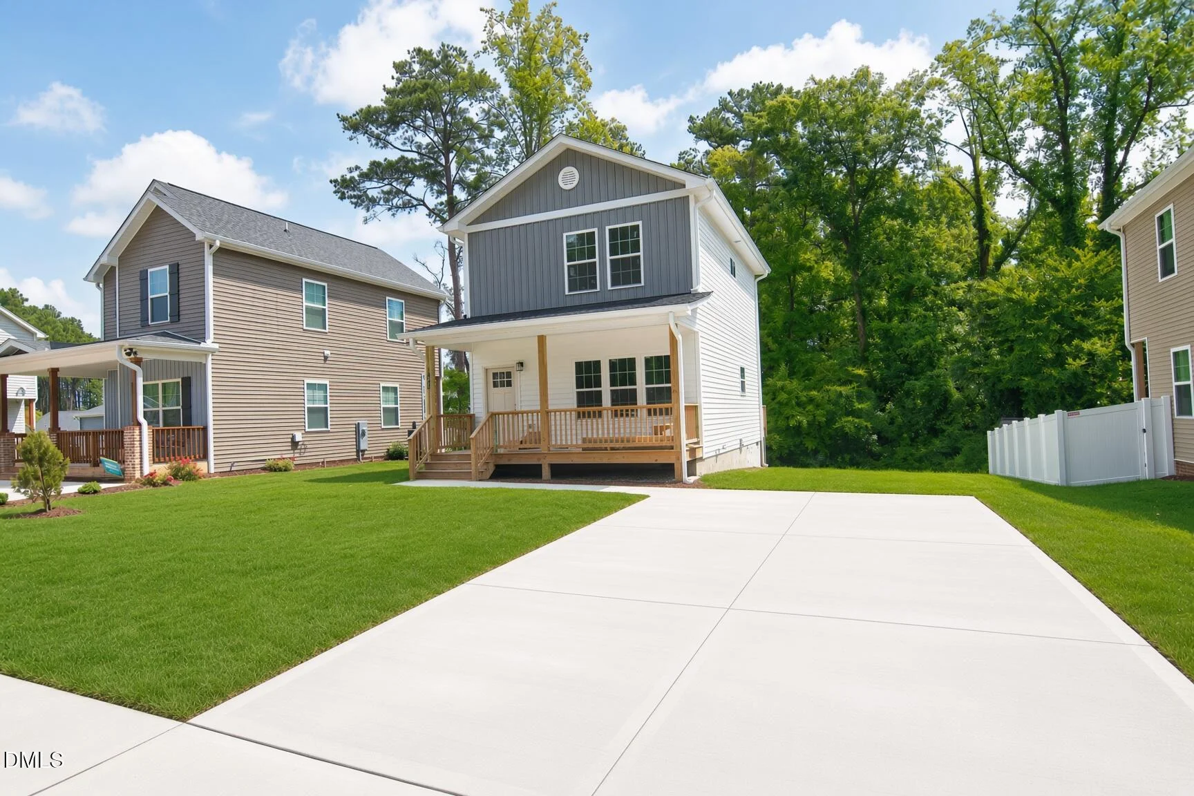 1009 Ridge Rock Road