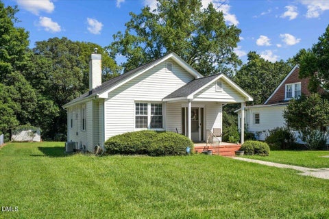 Photo of 1916 Oxford Road, Henderson, NC 27536 (MLS # 10190371)