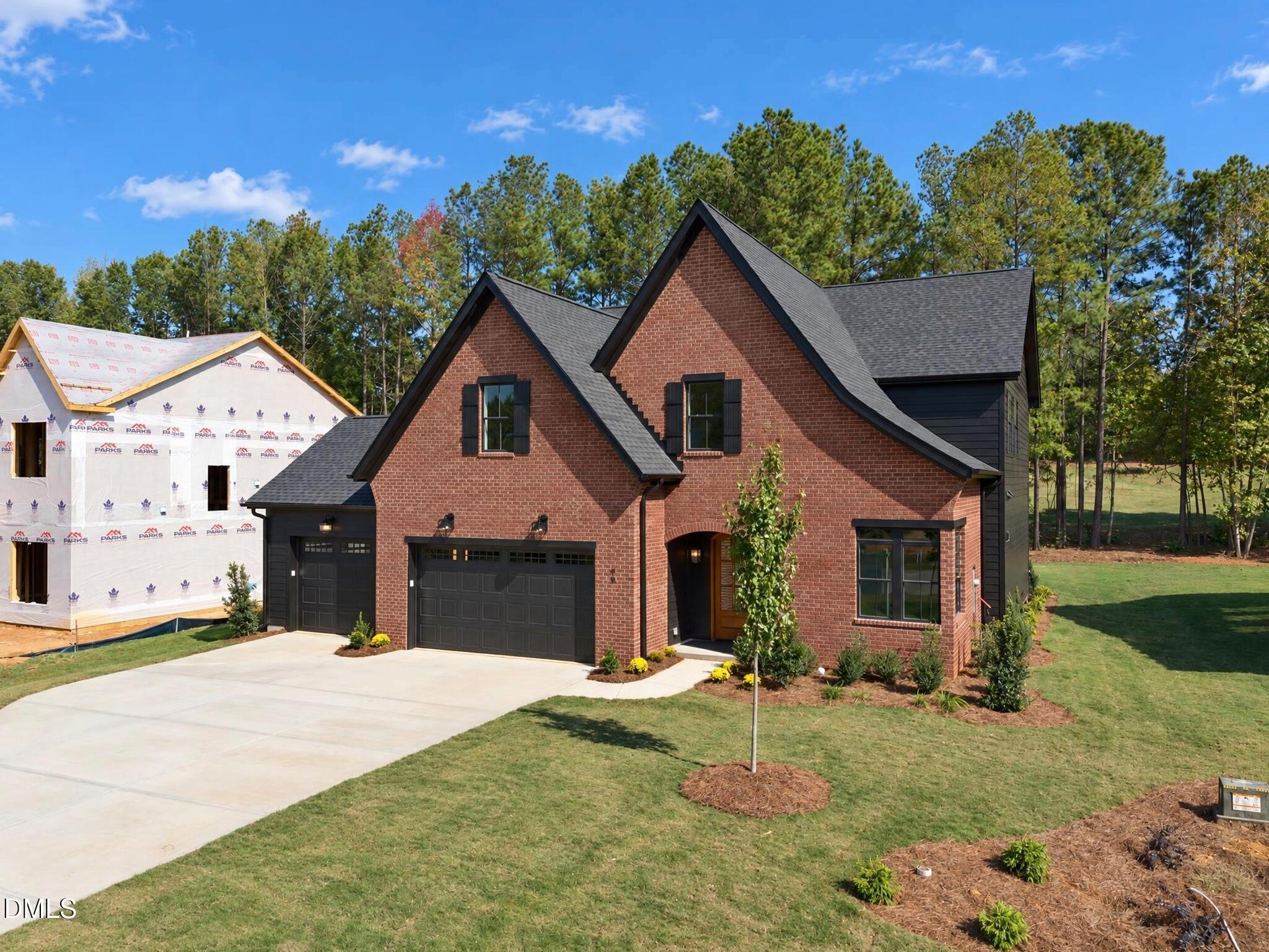 95 Venture Court