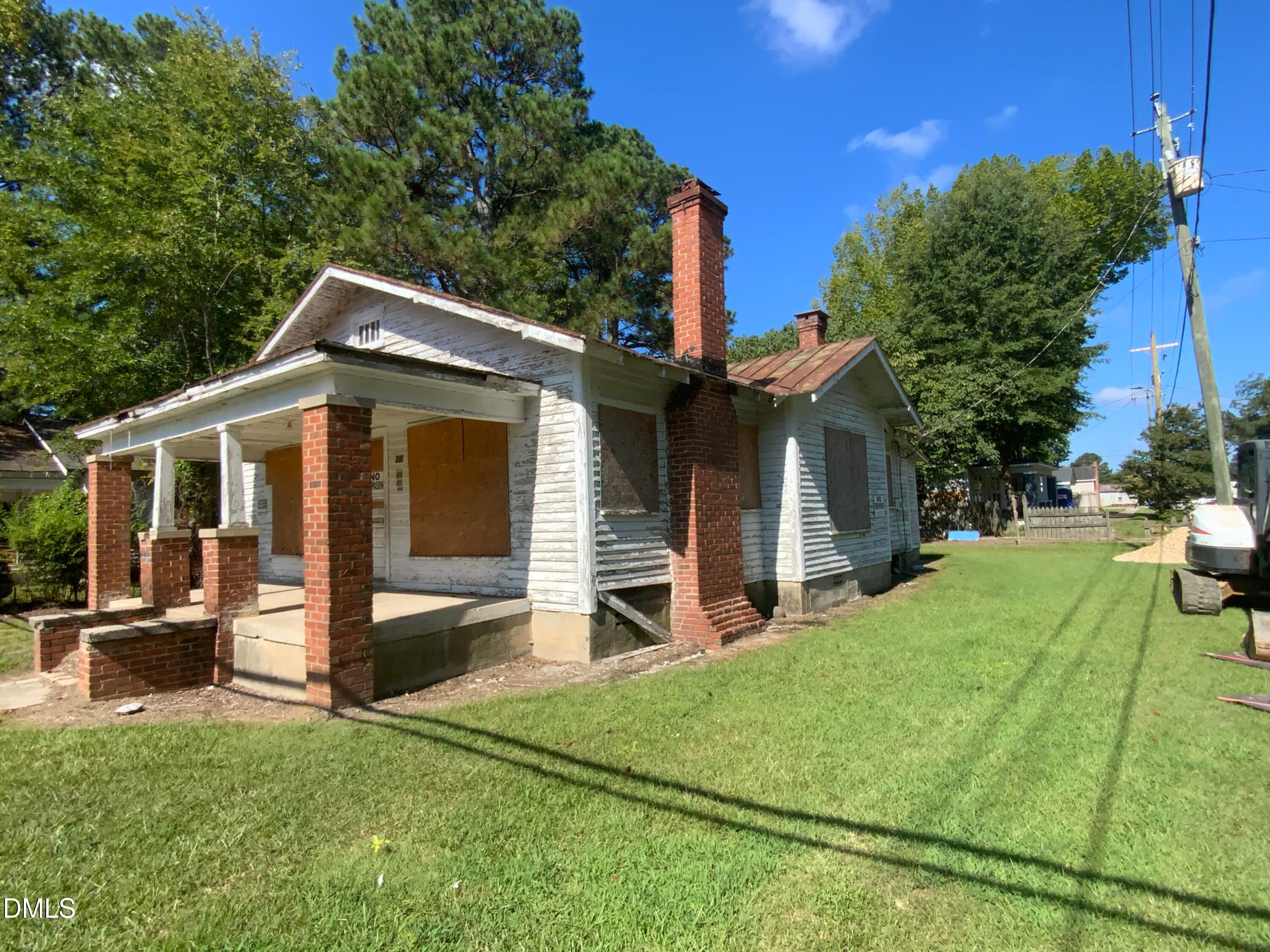411 N Magnolia Avenue