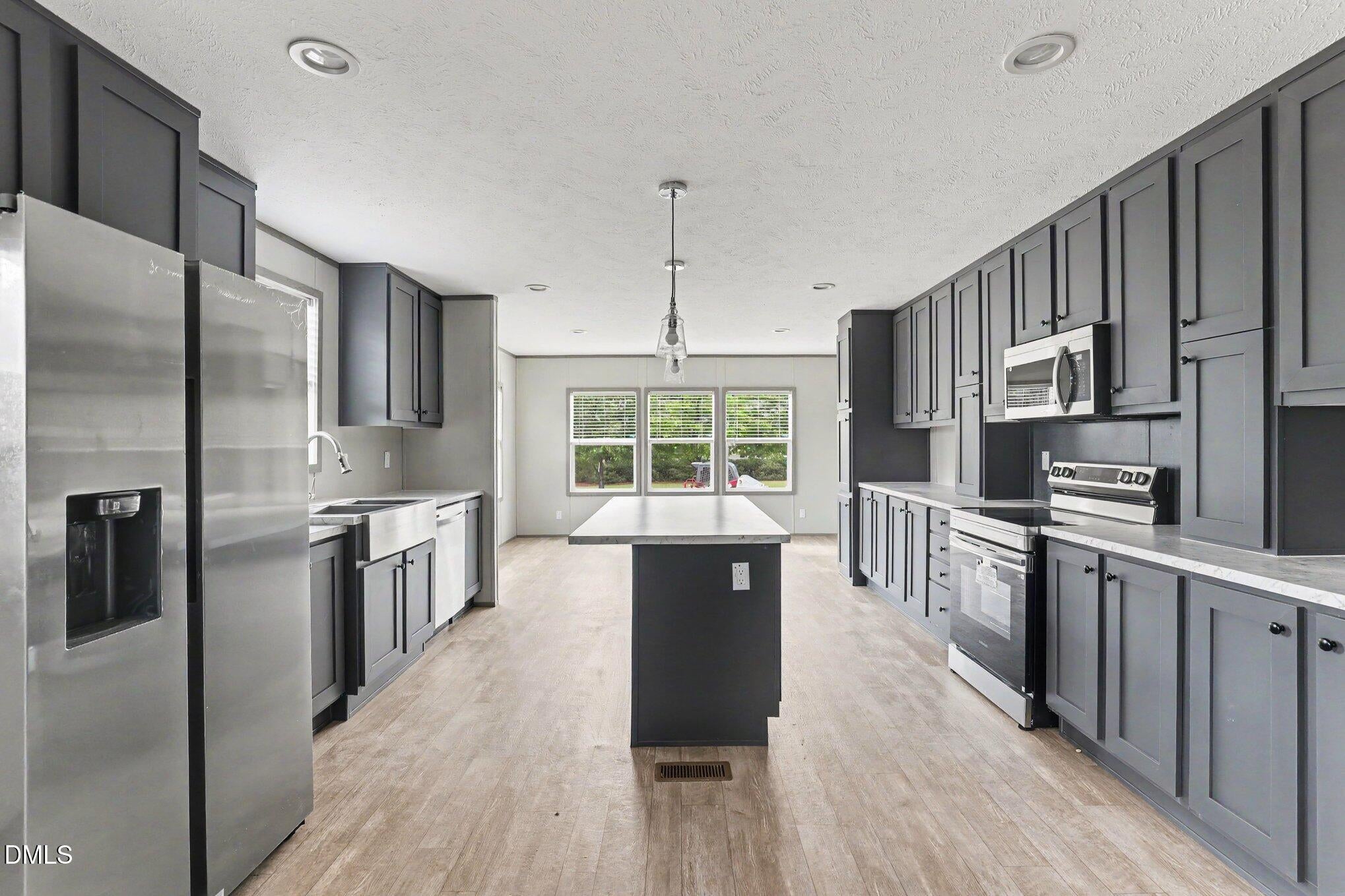 4329 N Carolina 39 N