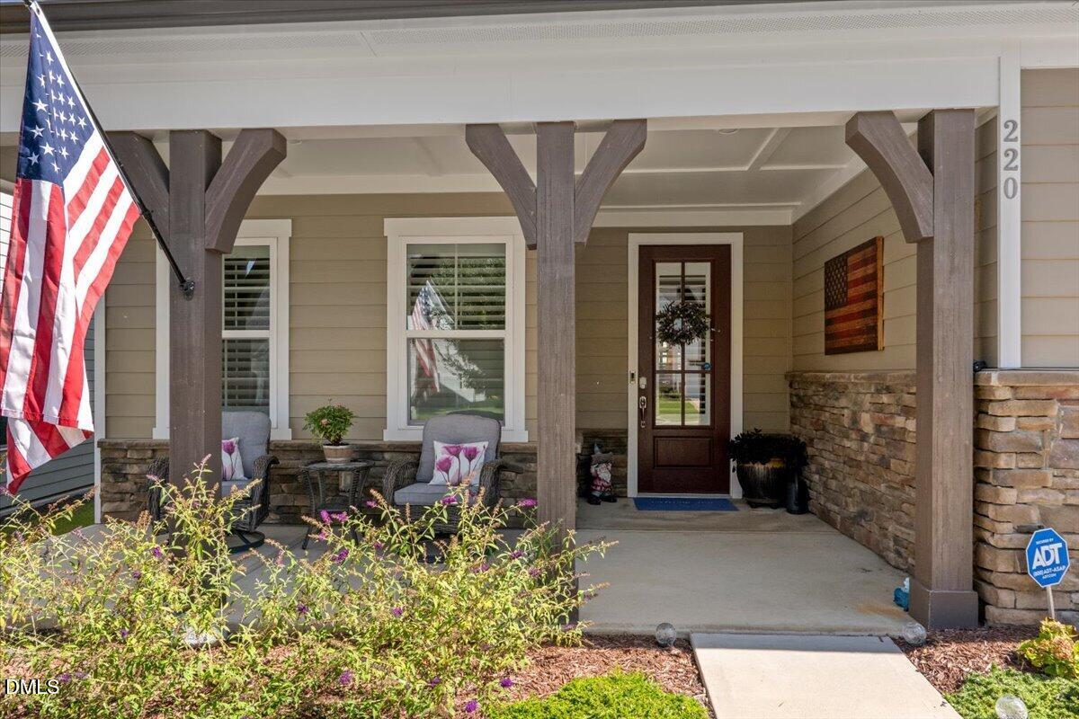 220 Ivory Lane