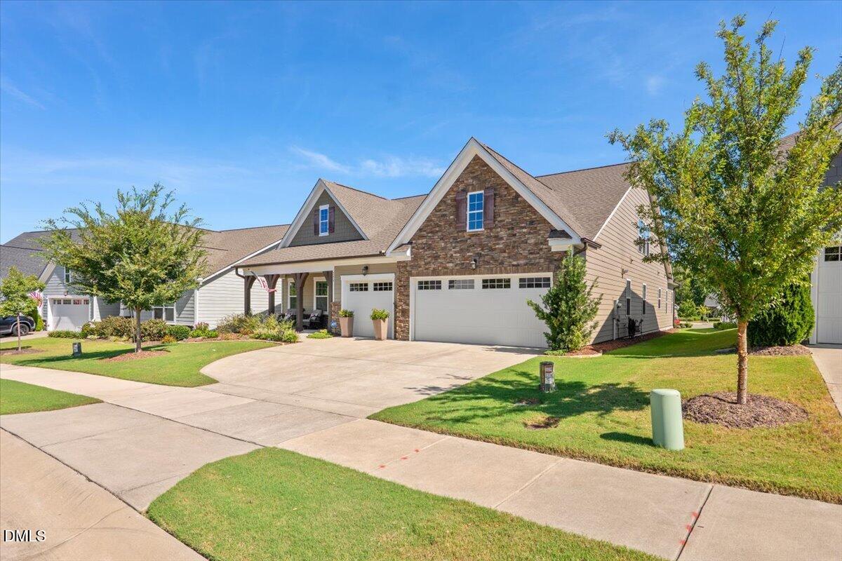 220 Ivory Lane