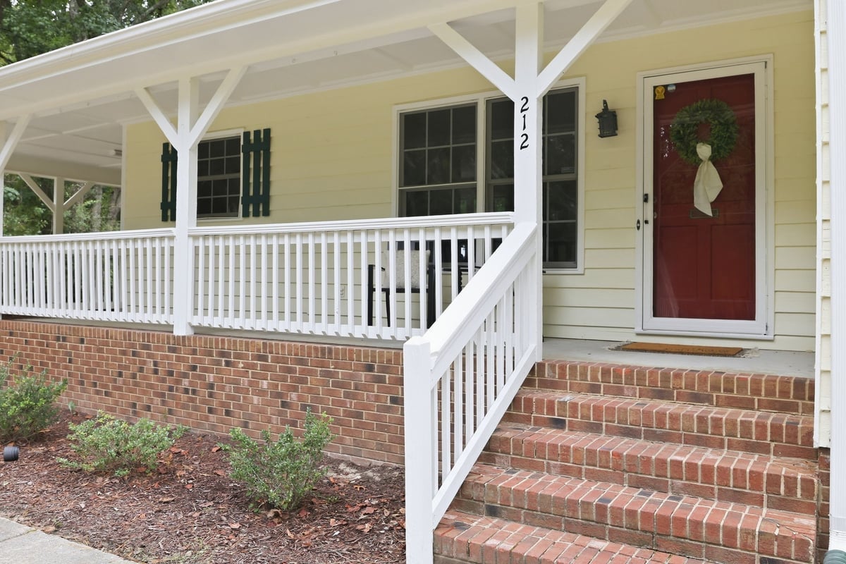 212 Long Street