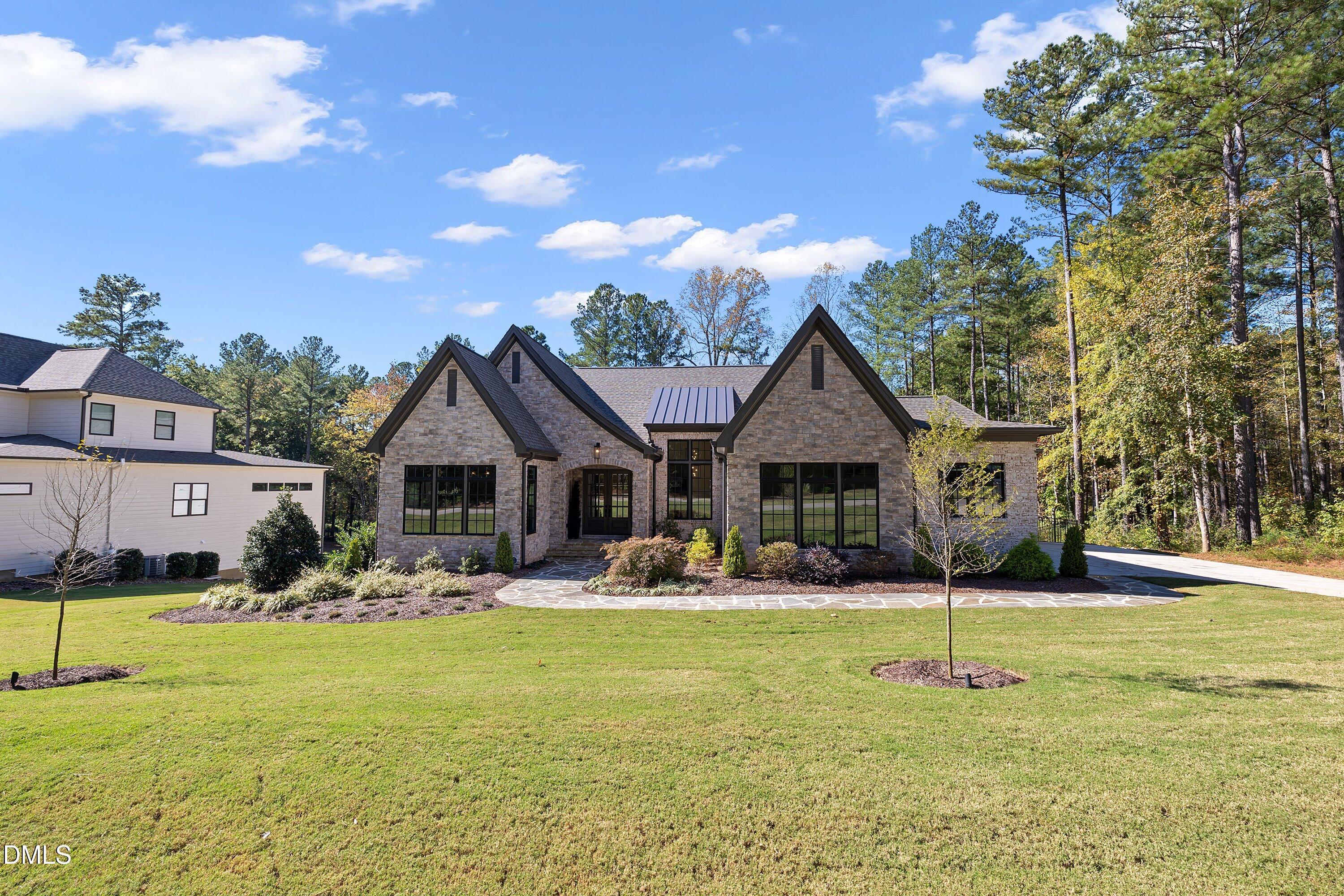 2928 Wexford Pond Way