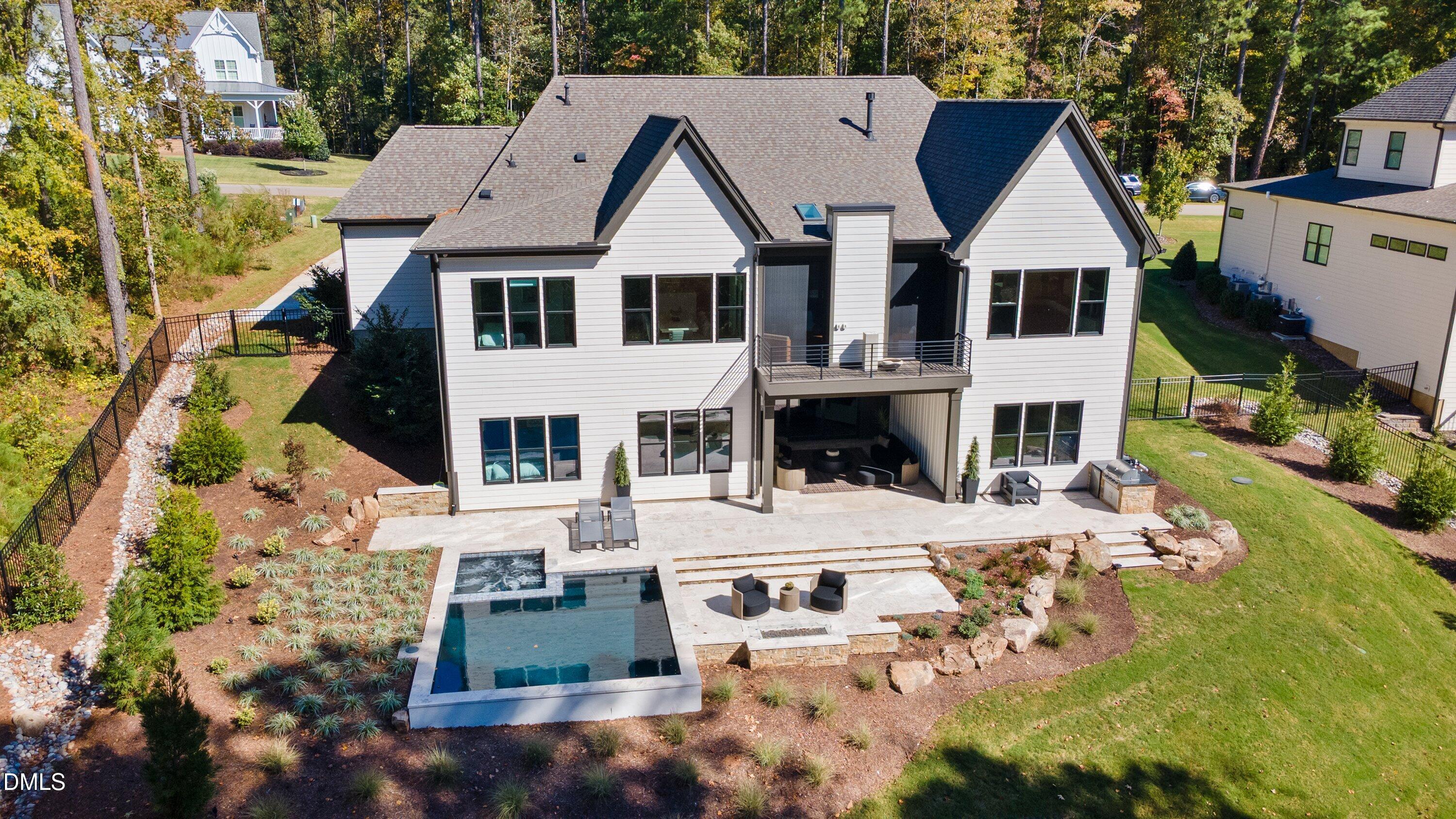 2928 Wexford Pond Way