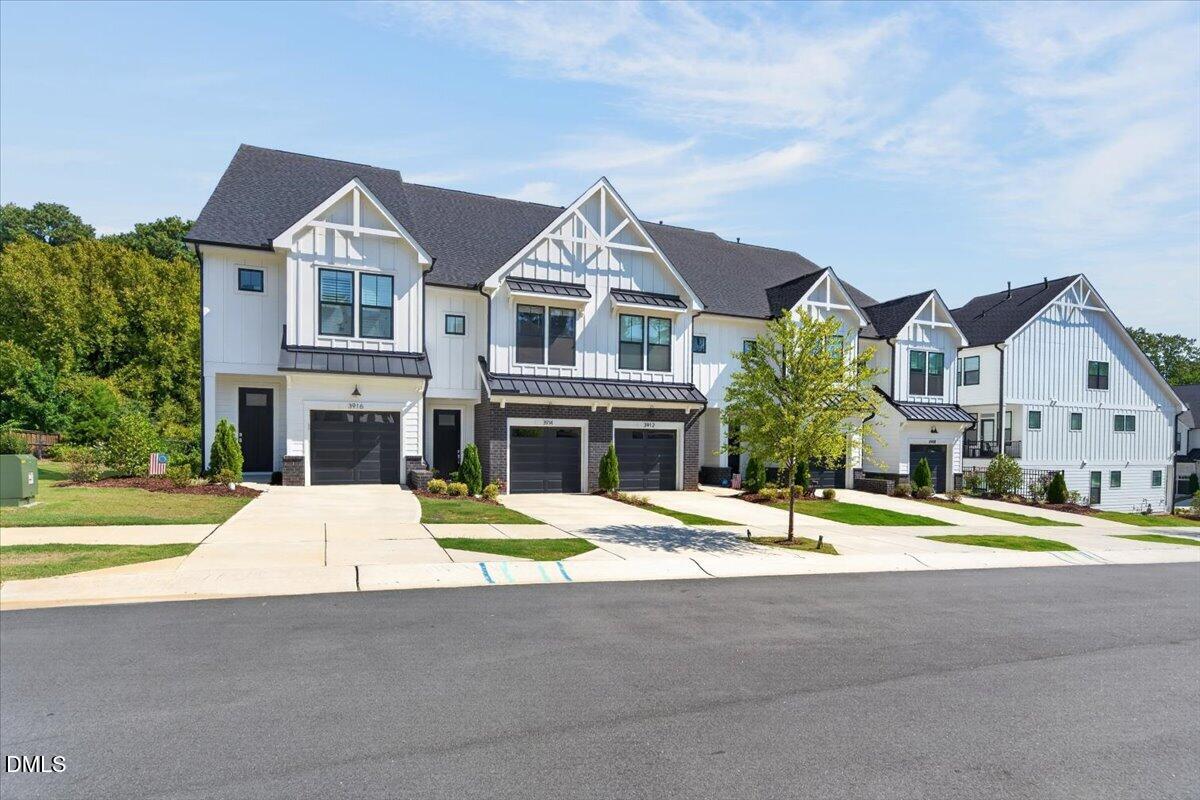3914 Lost Fawn Court