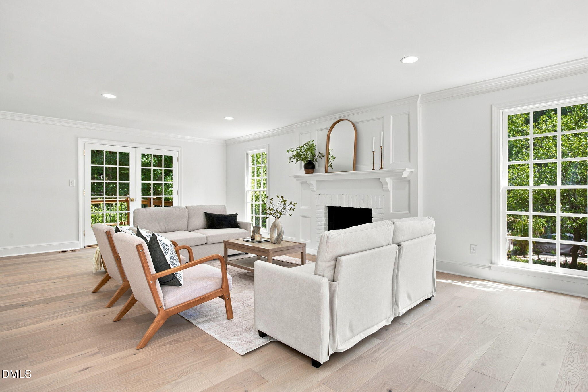 2404 Beechview Court