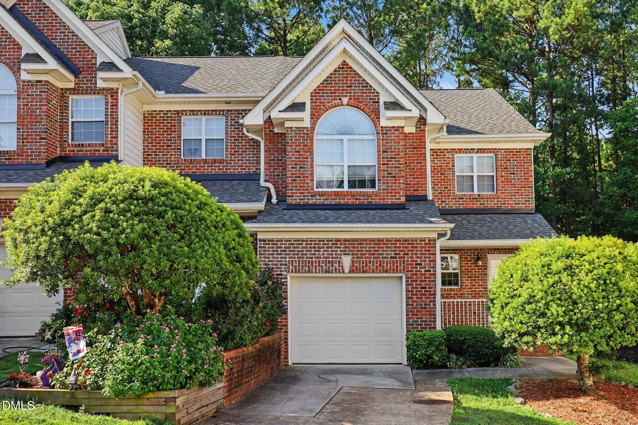 154 Grande Meadow Way