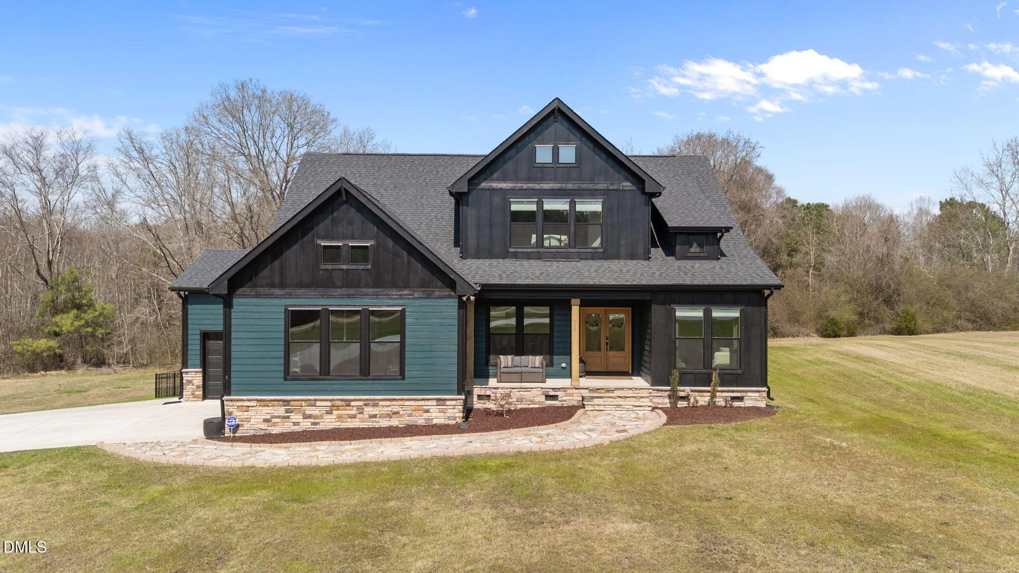 742 Lake Magnolia Way