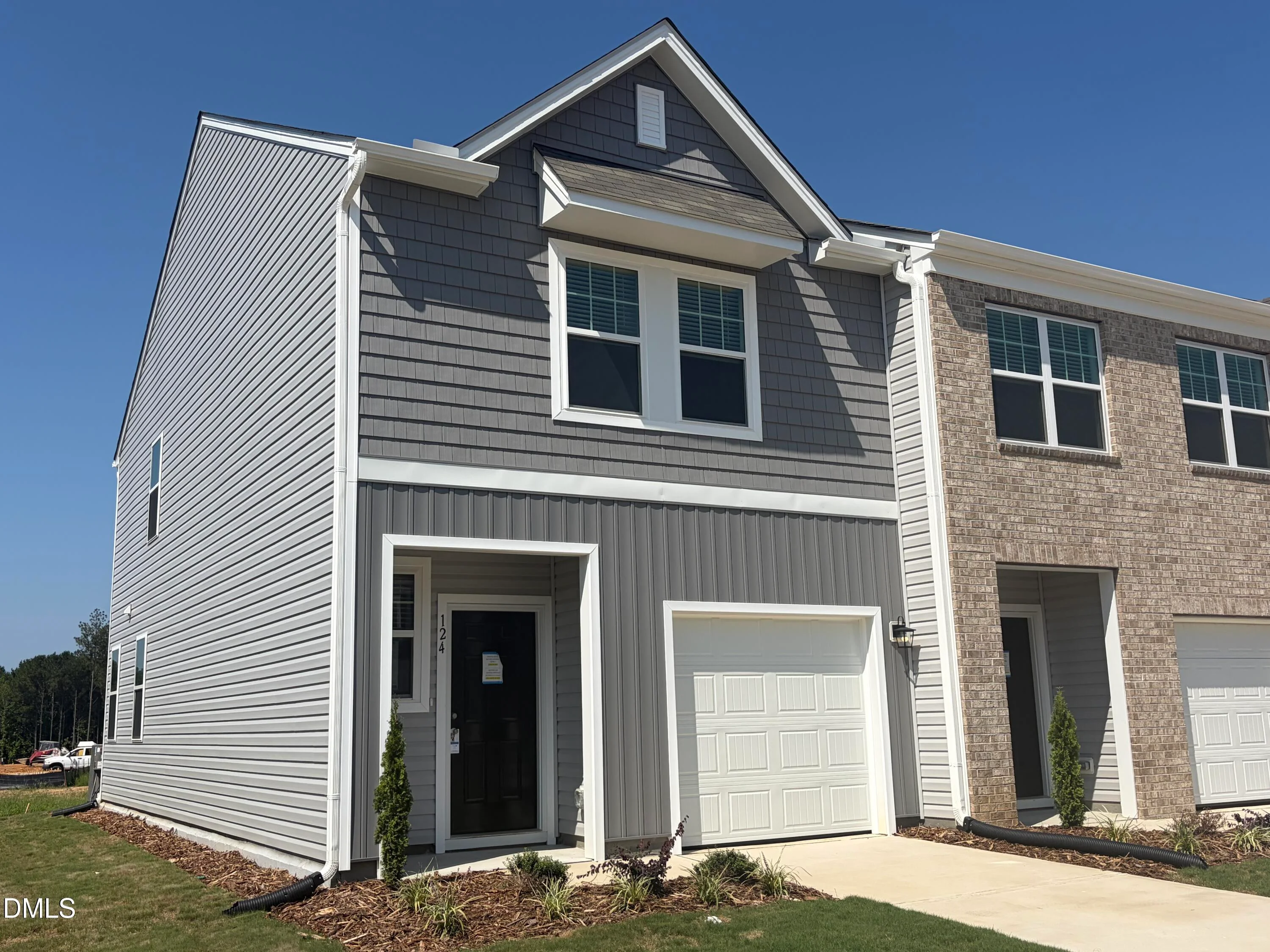 124 S Meyers Court