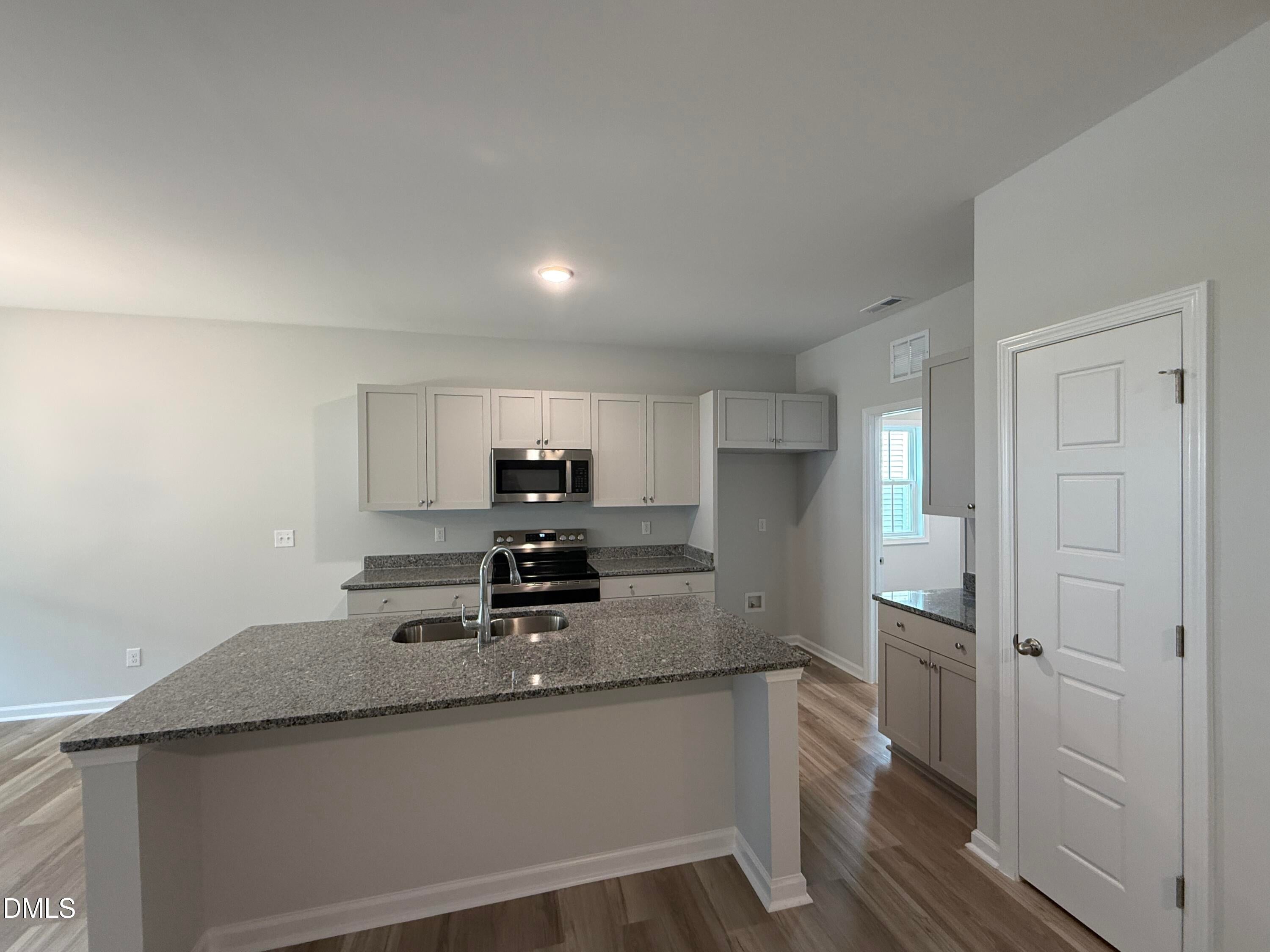 101 Crossvine Street (9)