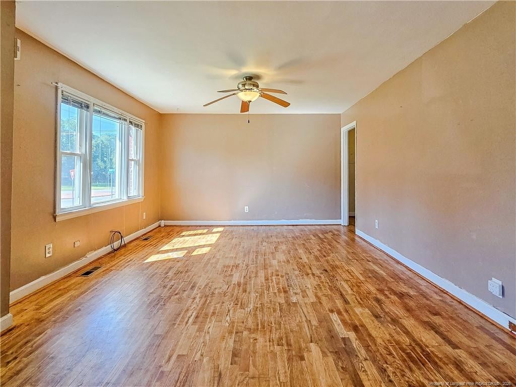 5128 Redwood Drive