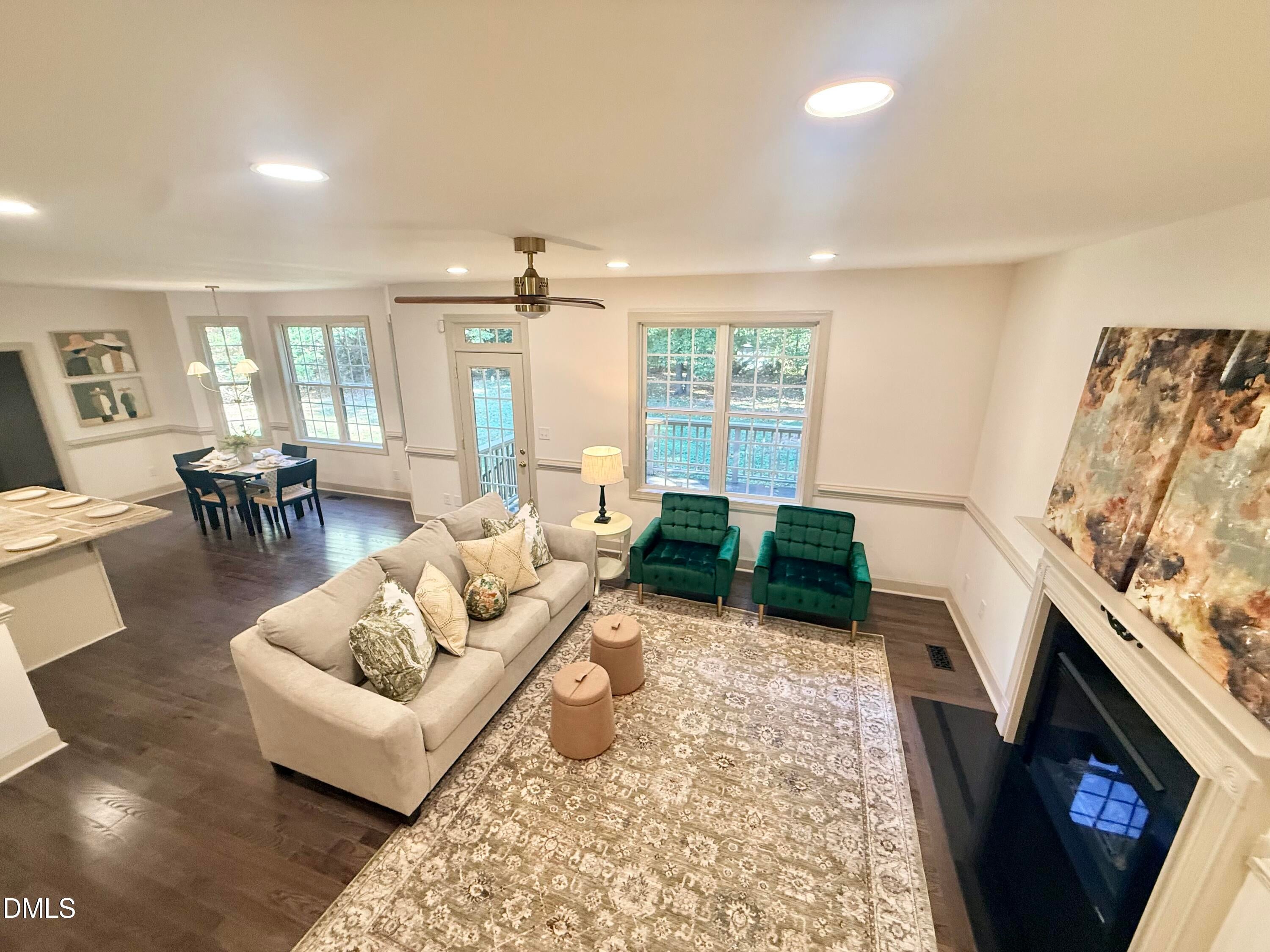 393 Oaks Lane Road