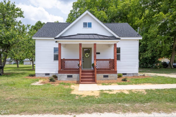 309 STETSON ST, CLINTON, NC 28328 - Image 6f7b77e33563b79ce8eec7bc65014813/2251558901