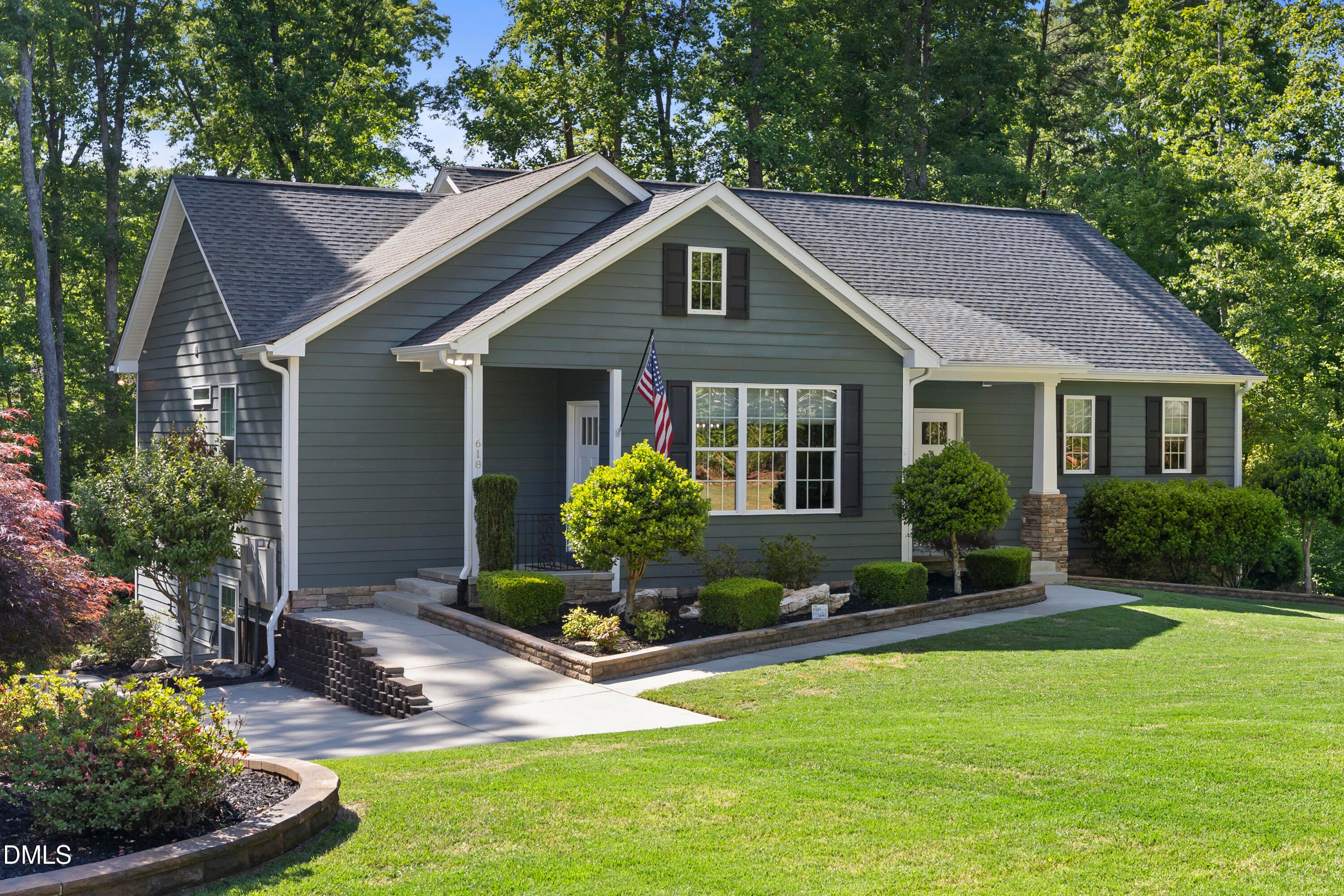 618 Prospectors Drive