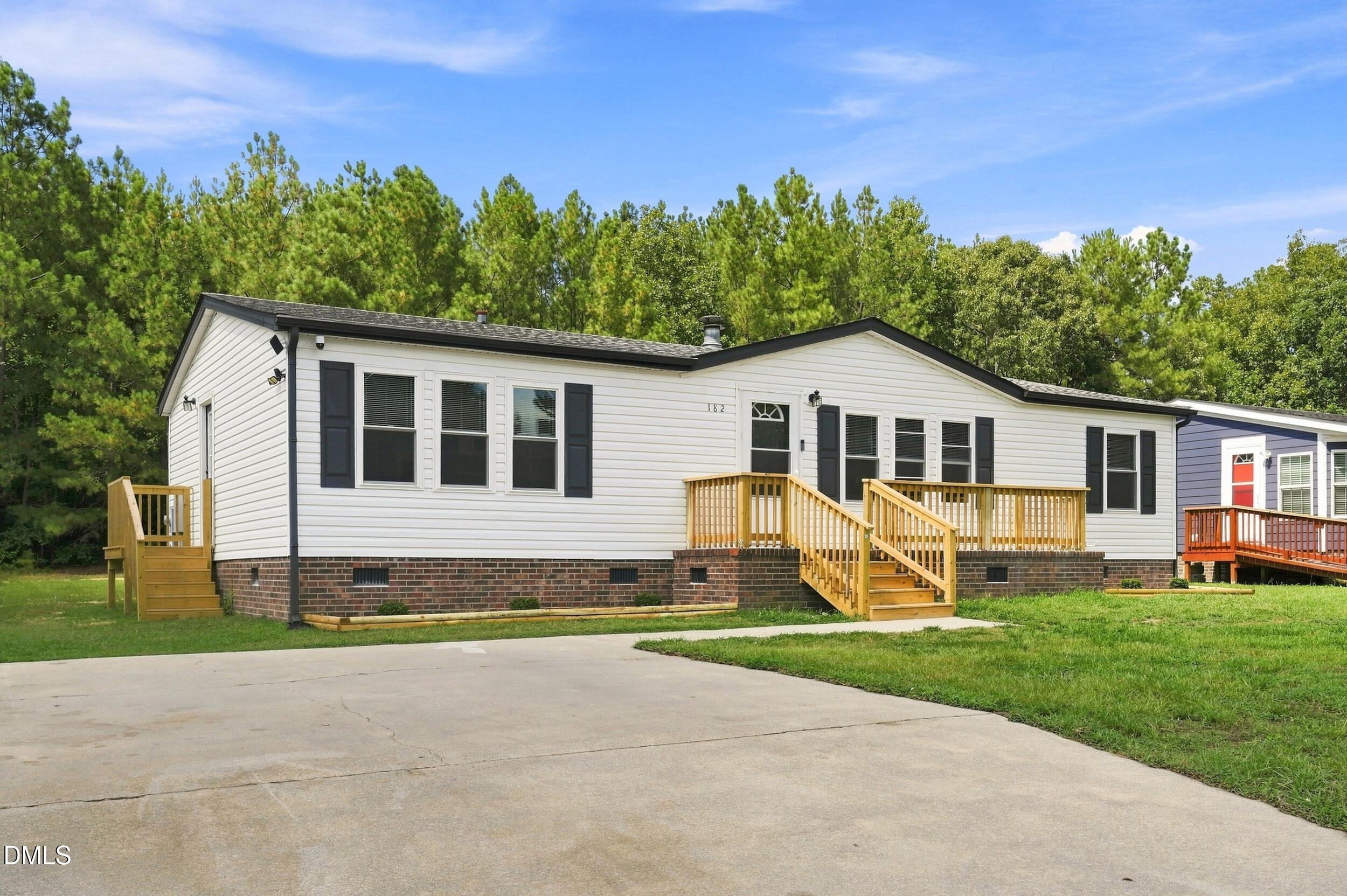 182 Wendover Lane