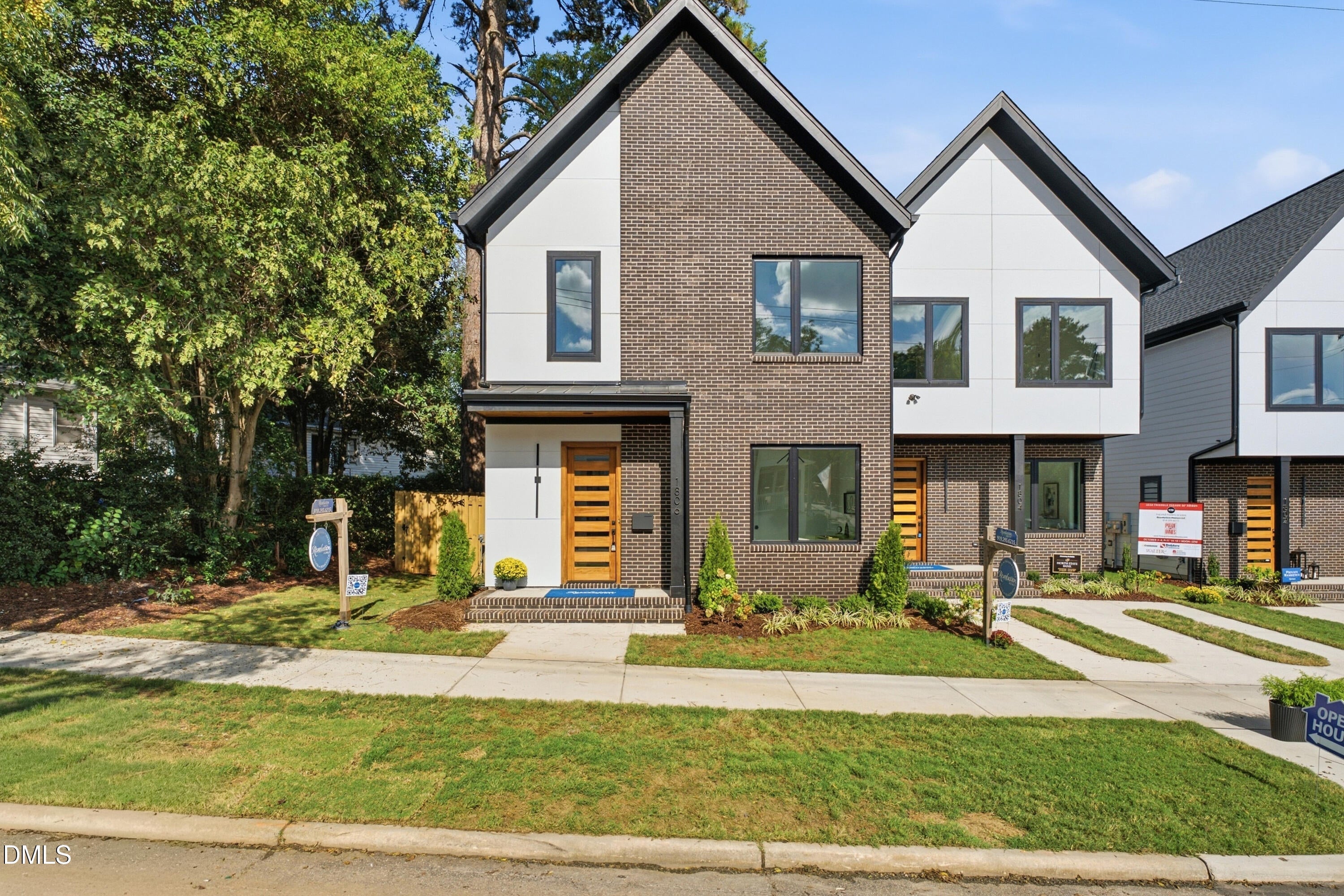 1806 Pershing Road
