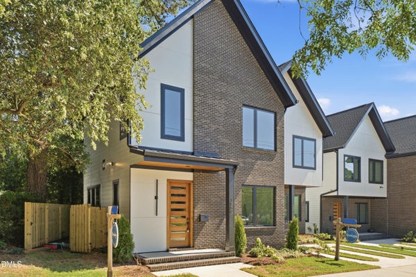 1806 PERSHING RD, RALEIGH, NC 27608 - Image 6fe1cde652fa33e752604556f8096539/3964957369