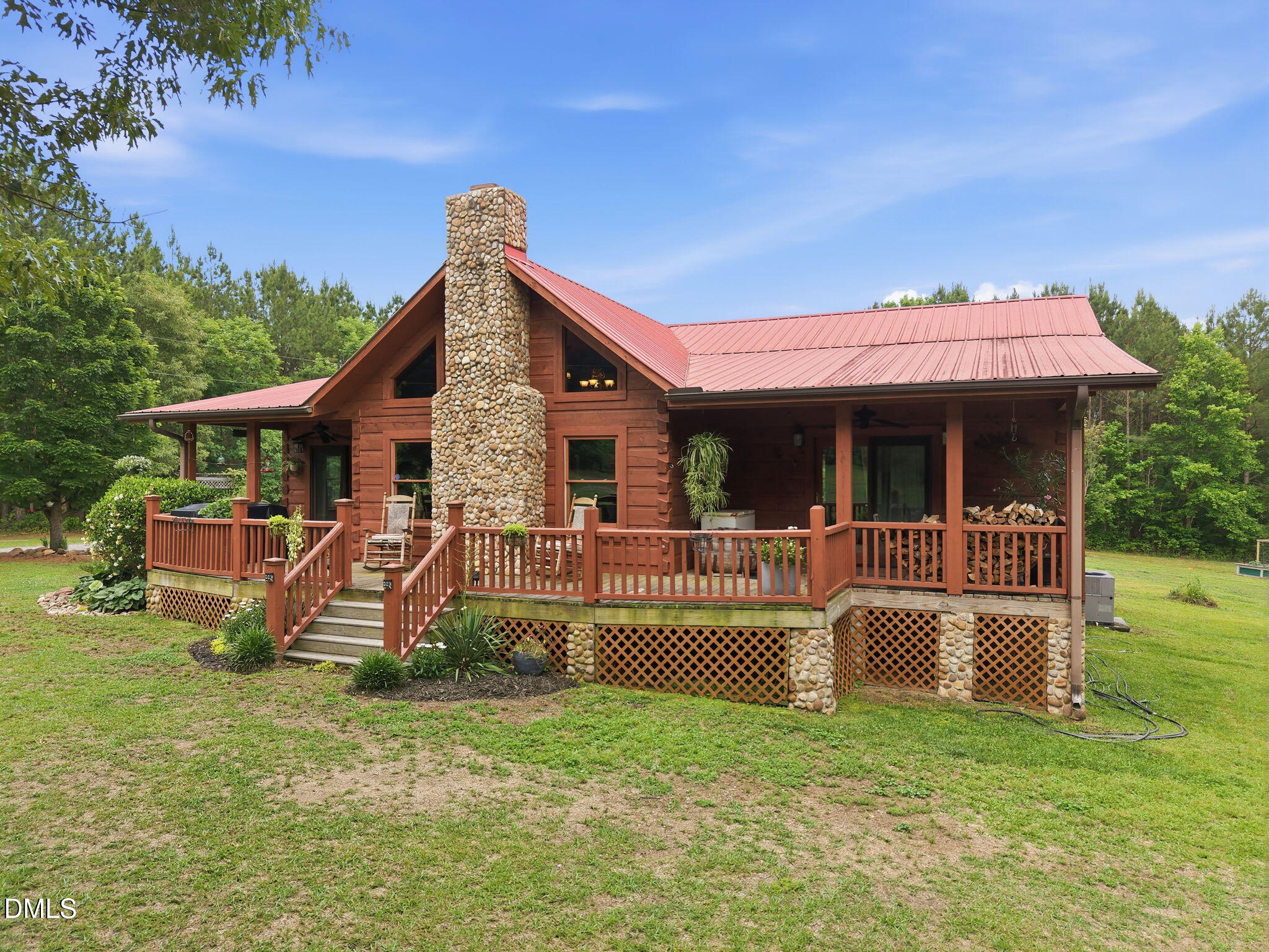 1656 Nc 42 Highway