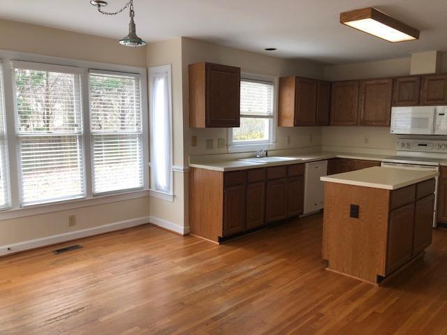 1005 New Dover Road