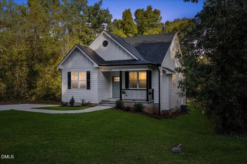 265 Flower Street, photo 1 of 50