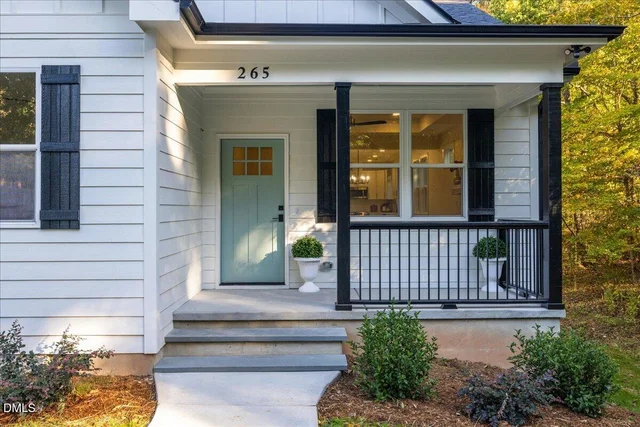 265 Flower Street, photo 5 of 50