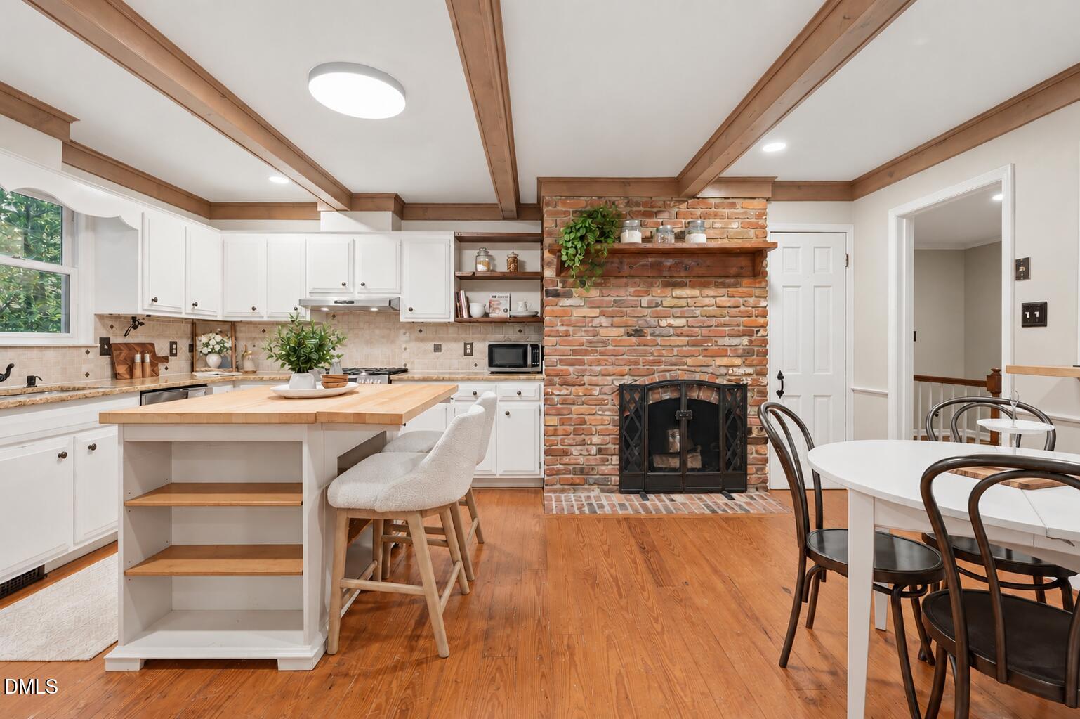 928 Northbrook Drive