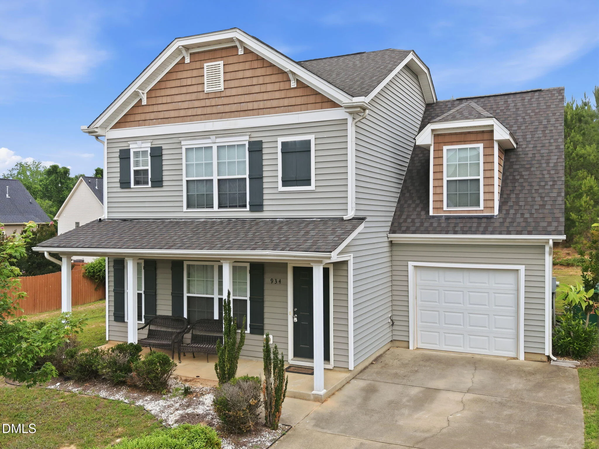 934 Ribbonleaf Lane