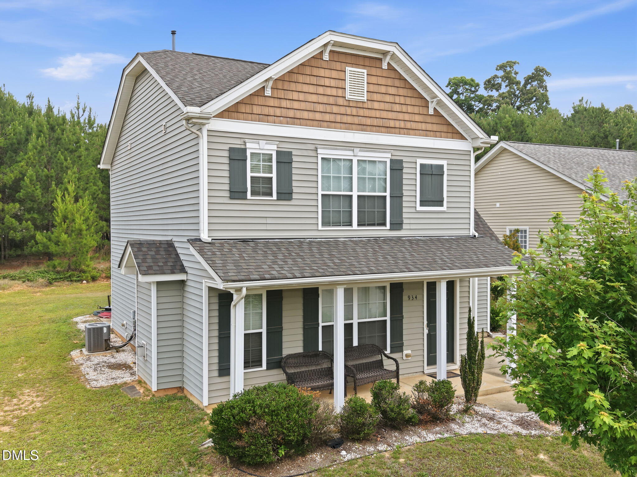 934 Ribbonleaf Lane