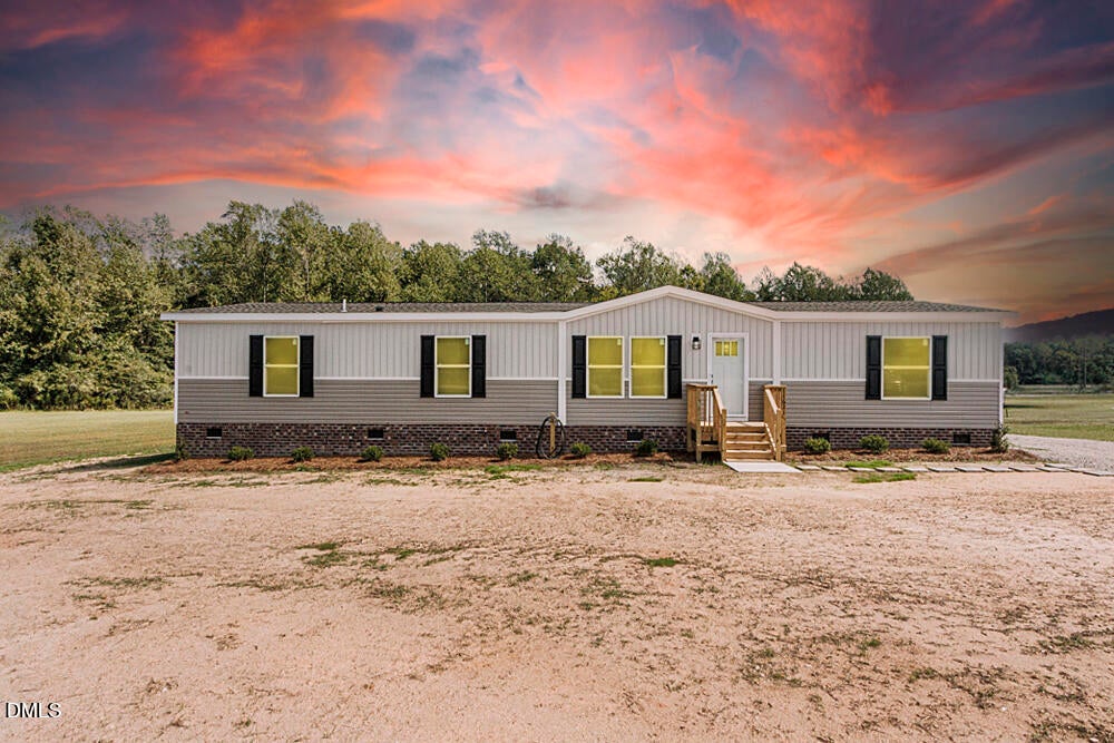 11621 Straight Gate Road