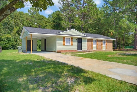 Photo of 6612 Amanda Circle, Fayetteville, NC 28304 (MLS # LP768893)