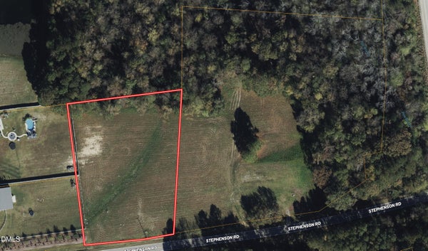 1006 STEPHENSON RD, BENSON, NC 27504 - Image 719e1094fa8cb15f9d7d4e855c542b2f/4103816689