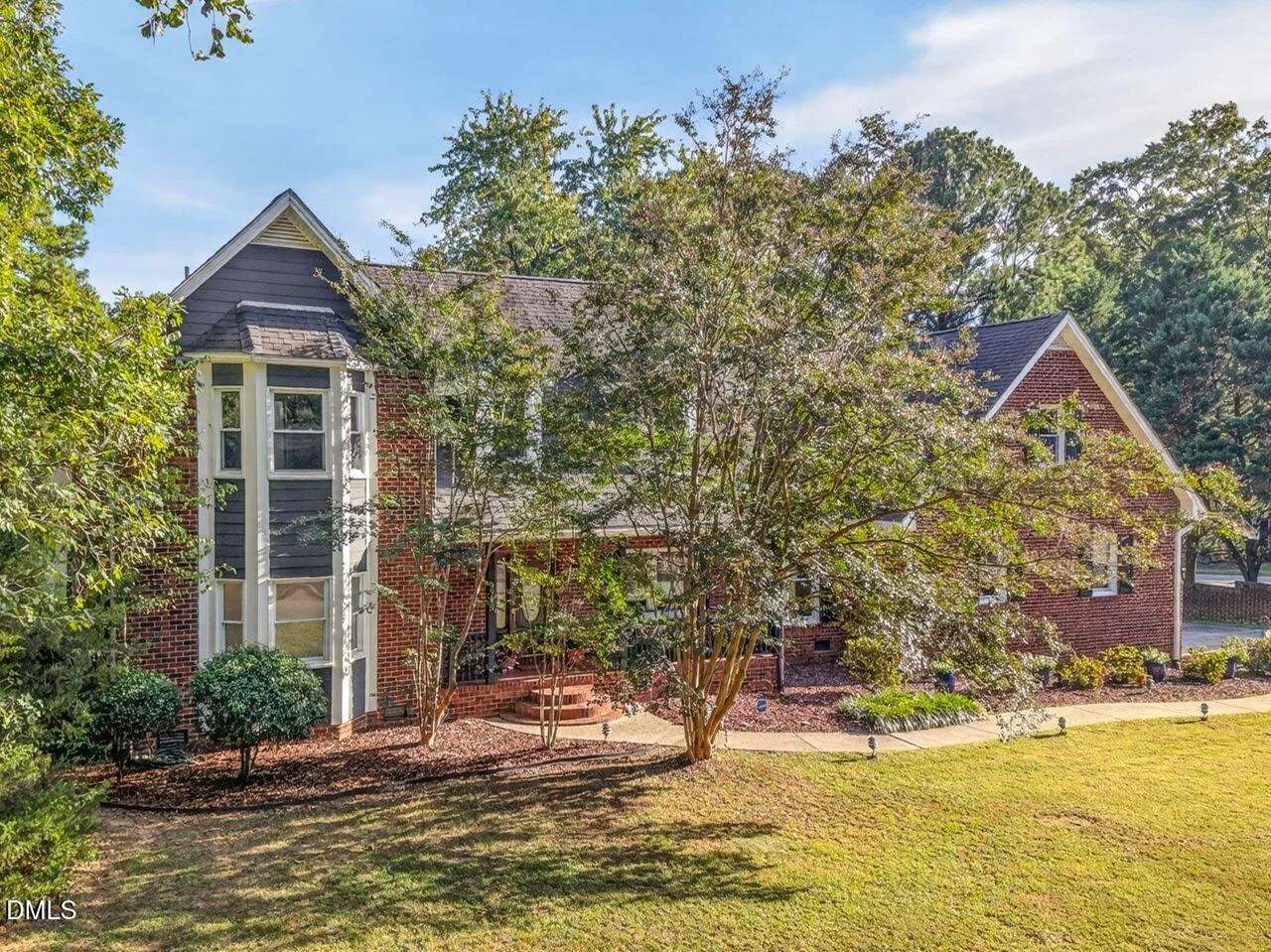 3735 Stoneybrook Drive