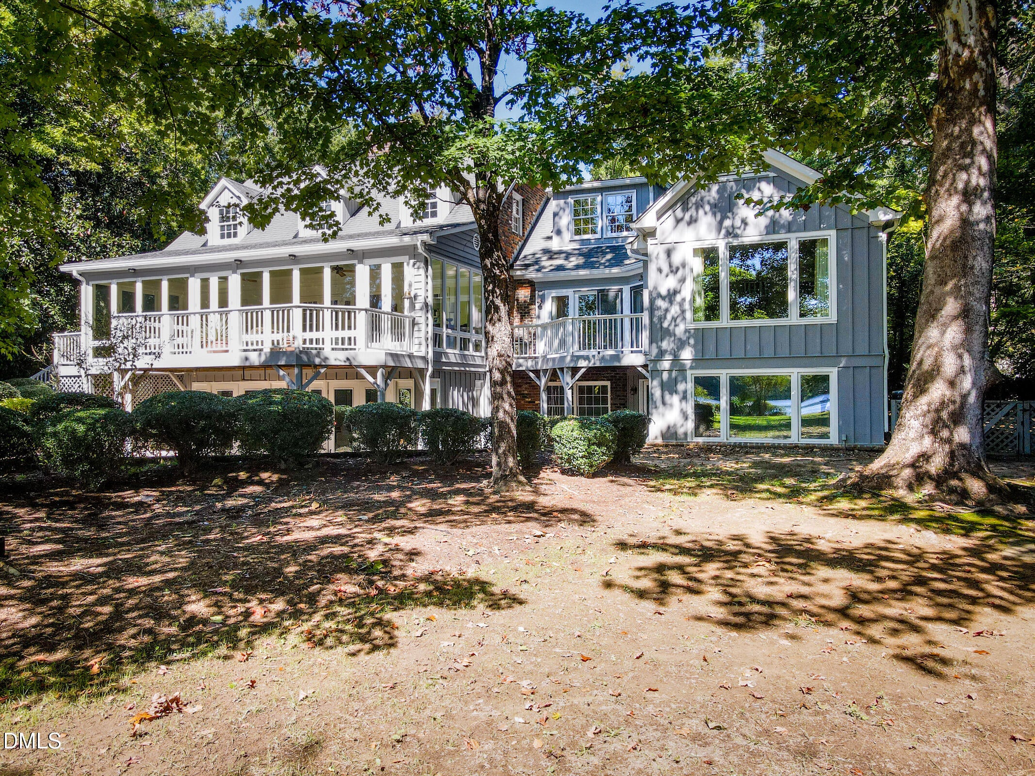 2140 N Lakeshore Drive