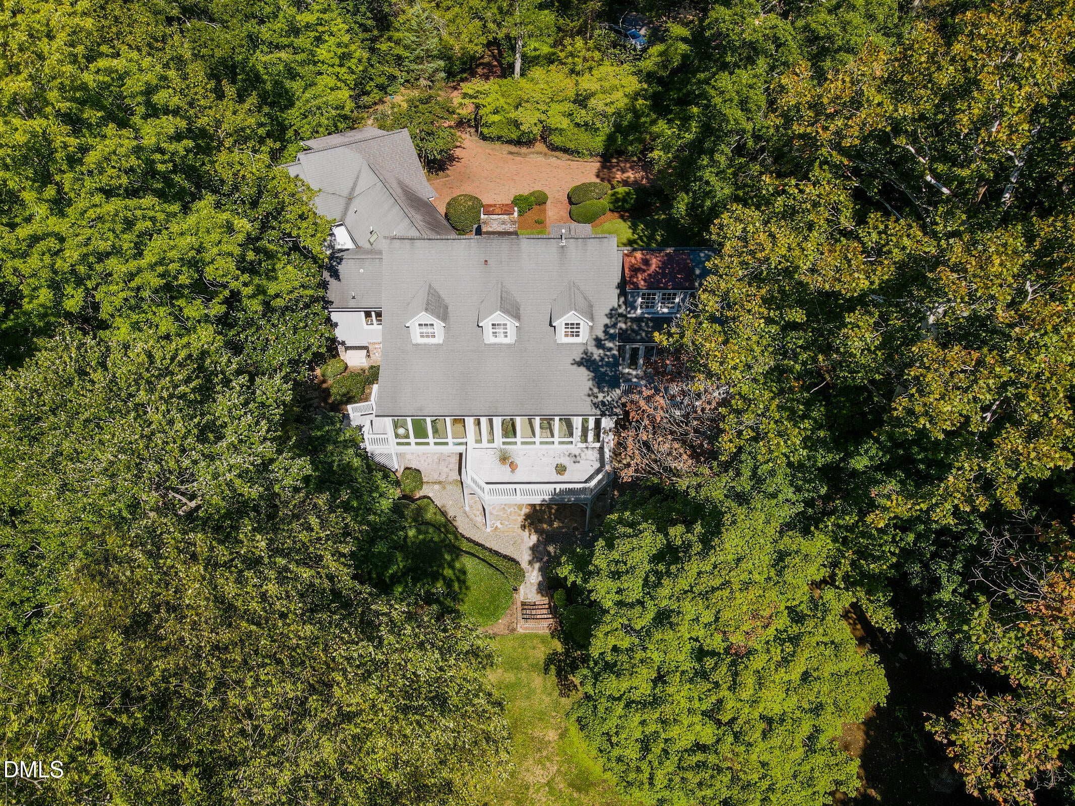 2140 N Lakeshore Drive