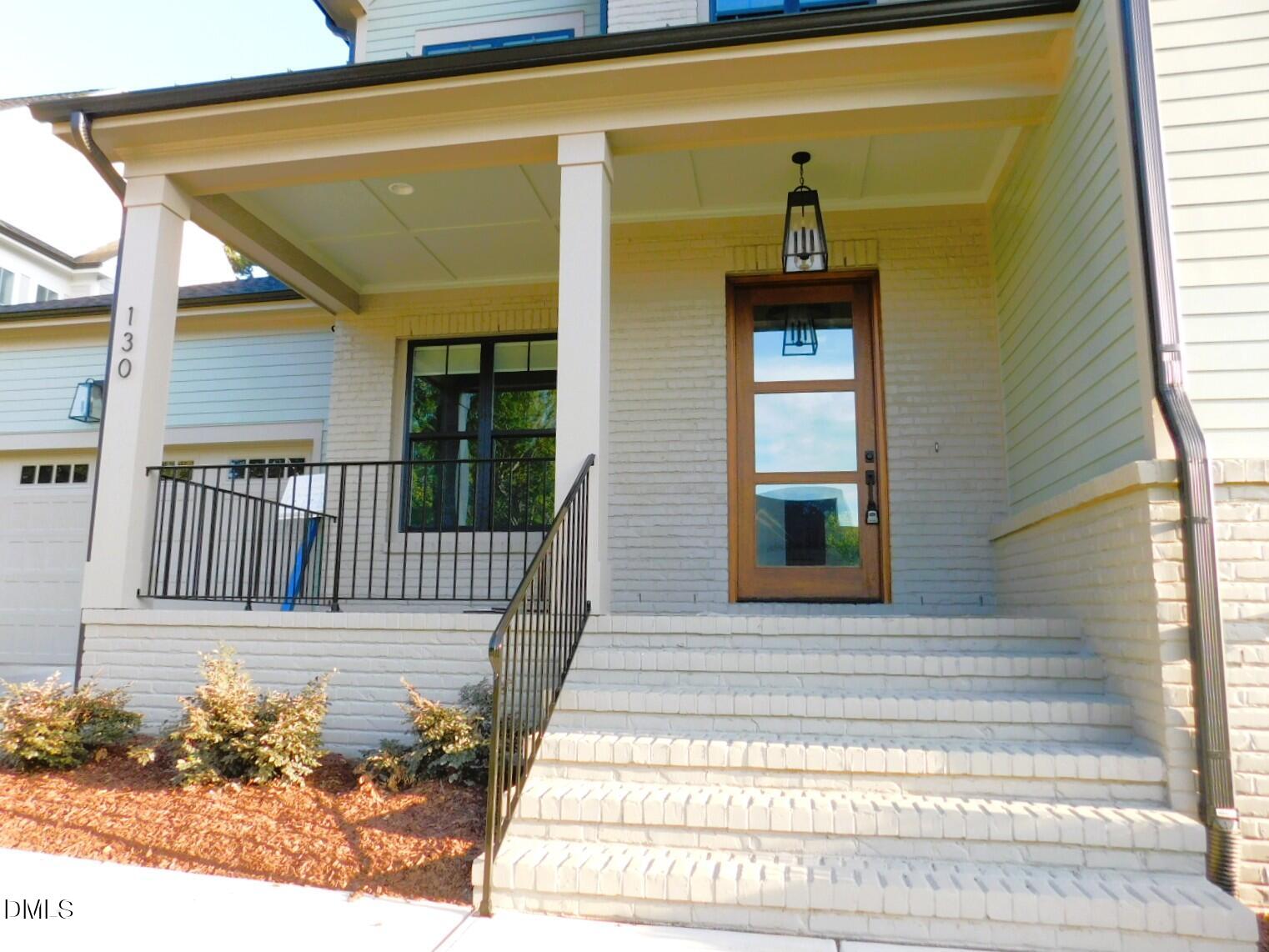 130 Autumn Gate Street