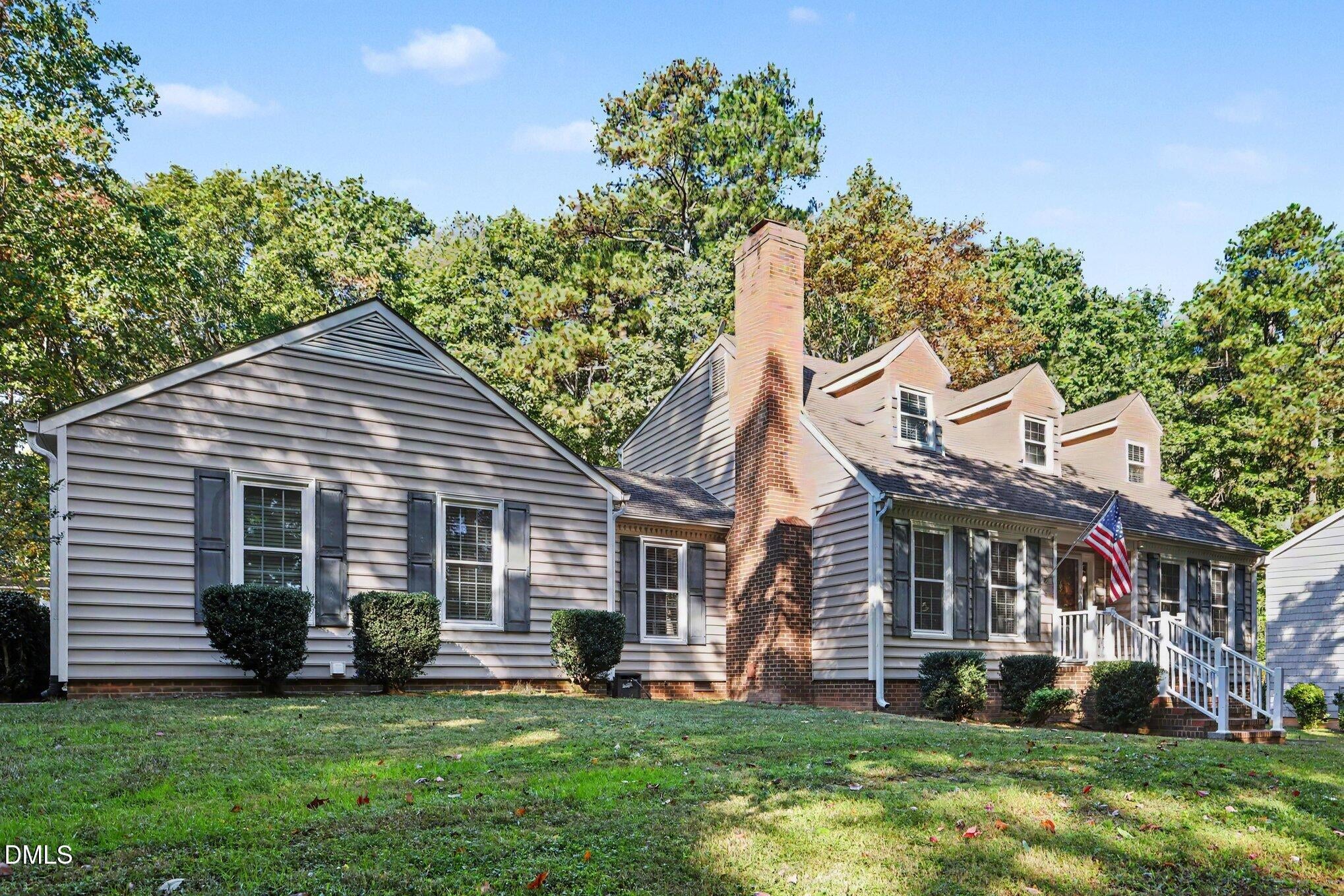 118 Laurston Court