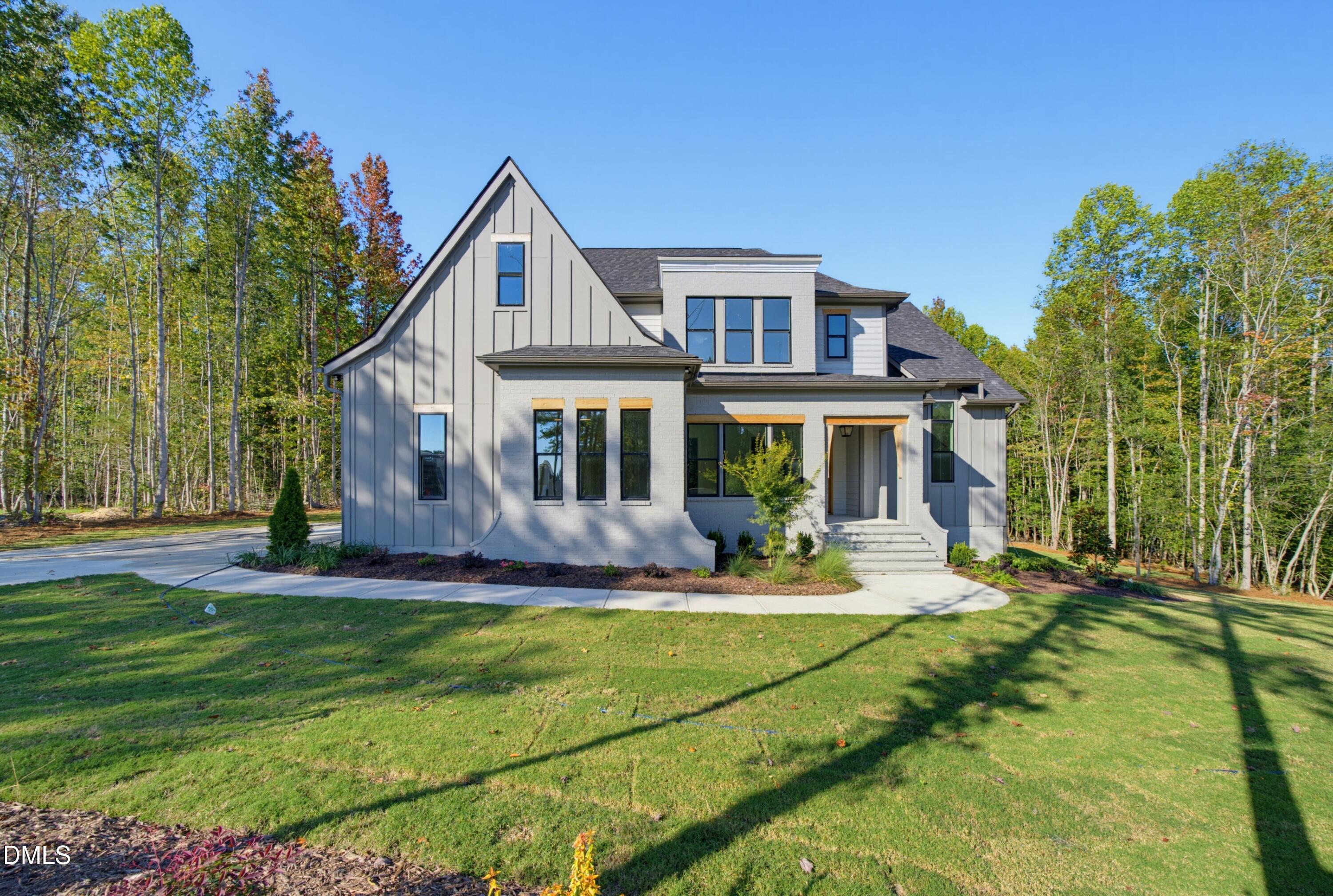2457 Rosslare Mews Lane