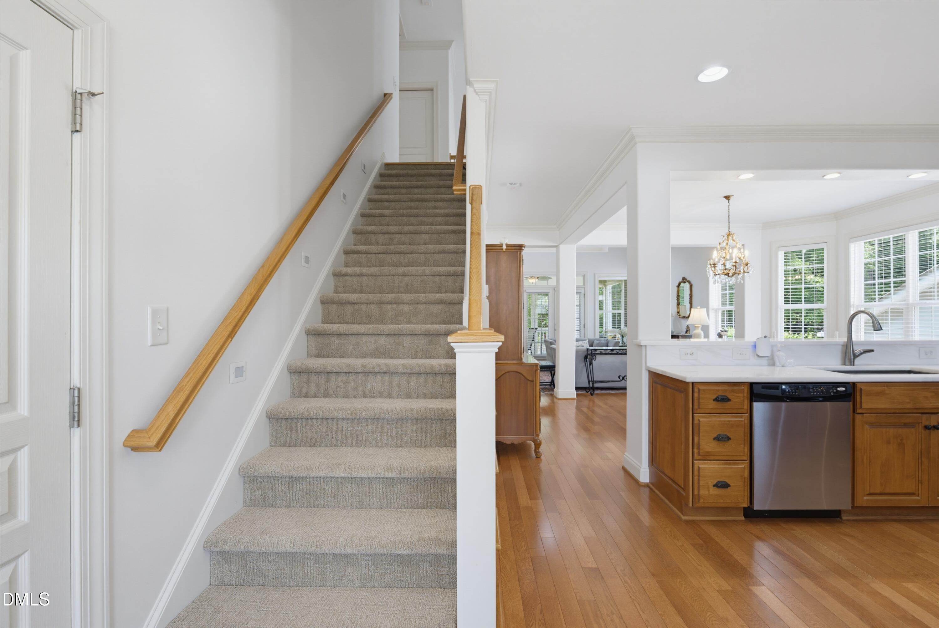 360 Duchart Lane