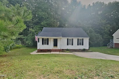 1031 Laurel Leaf Road Zebulon NC 27597